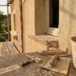 Crepi prix m2 : enduit de façade frais sur chantier
